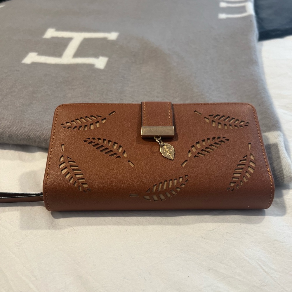 Brand NEW Vagabond Wallet